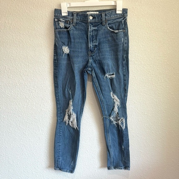 Abercrombie & Fitch Women's Size 4 short/27 Skinny High Rise Jeans Distressed - Picture 1 of 10